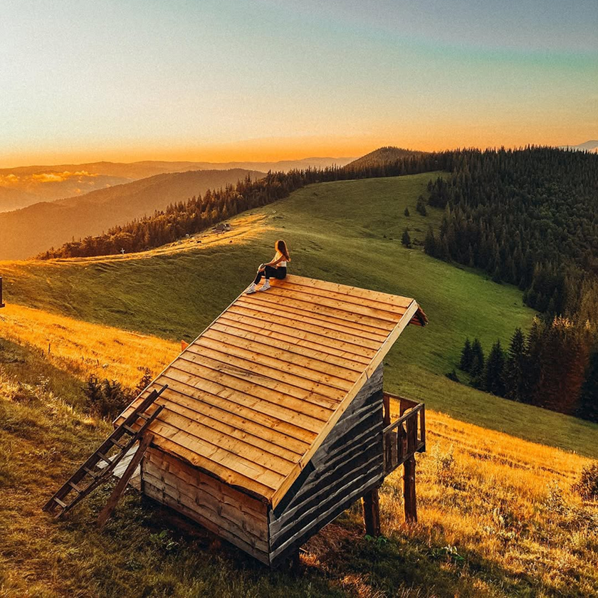 Світанок на полонині Явірник