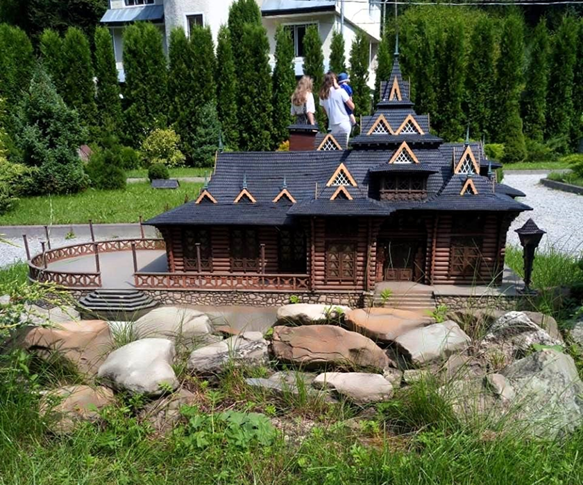 парк-музей "карпати в мініатюрі" Яремче