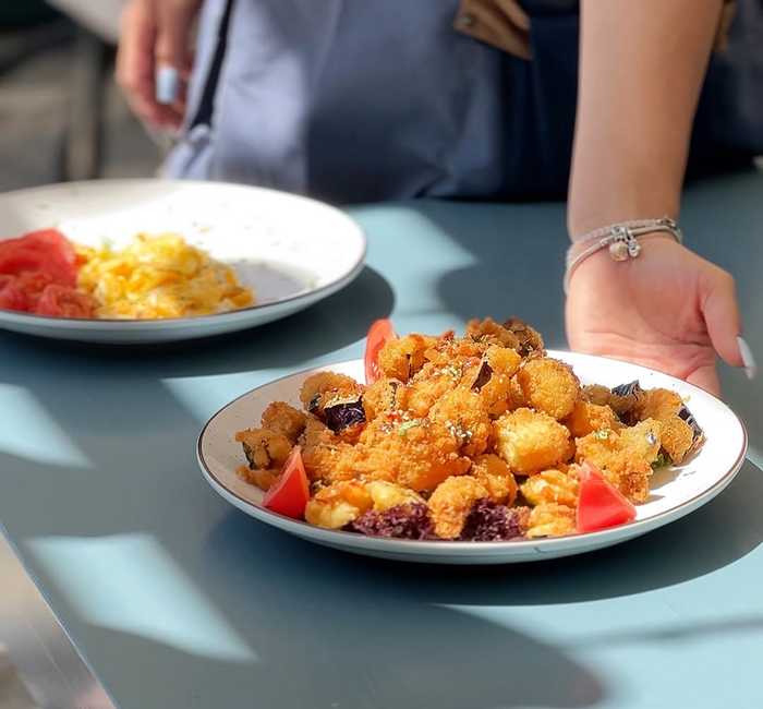 Харчування в Кароліно-Бугаз