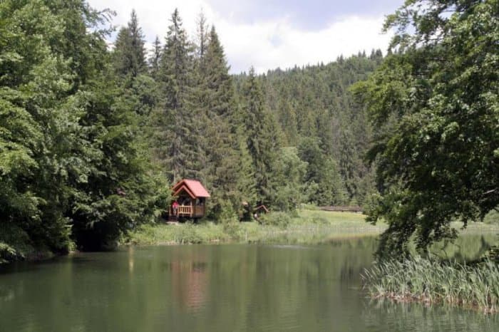 озеро Хащованське