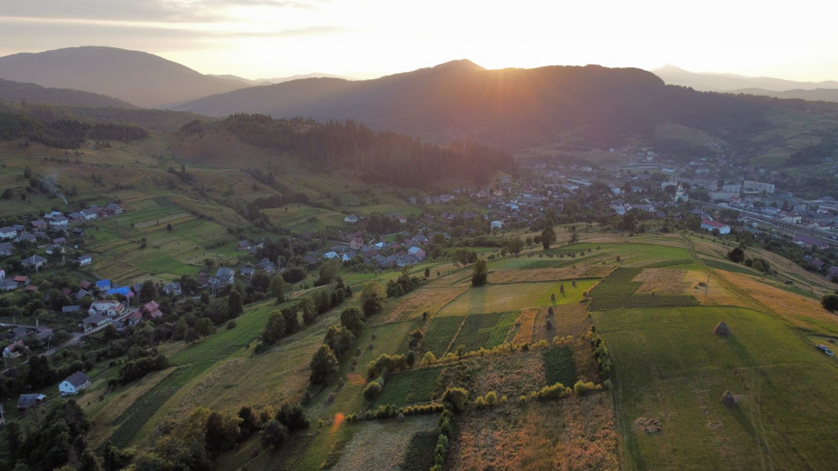 Воловець з висоти пташиного польоту / Ельнара Скиба