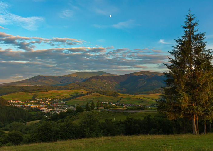 Вид на Воловець