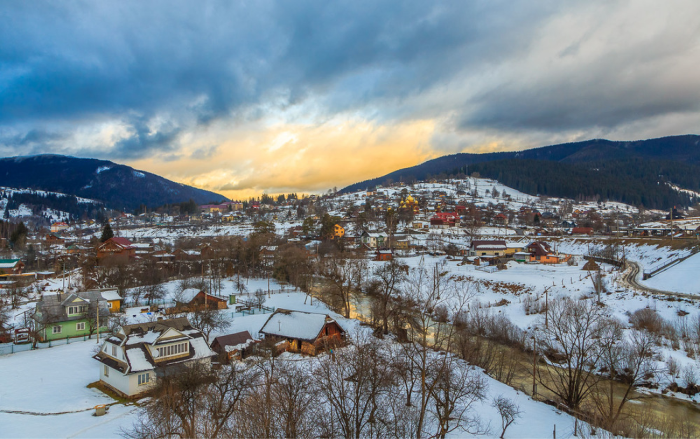Зимовий відпочинок у Ворохті